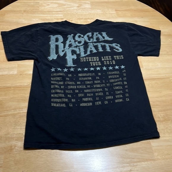 Rascal flatts 2010 tour t-shirt men’s medium country rock music party fun - Picture 5 of 5